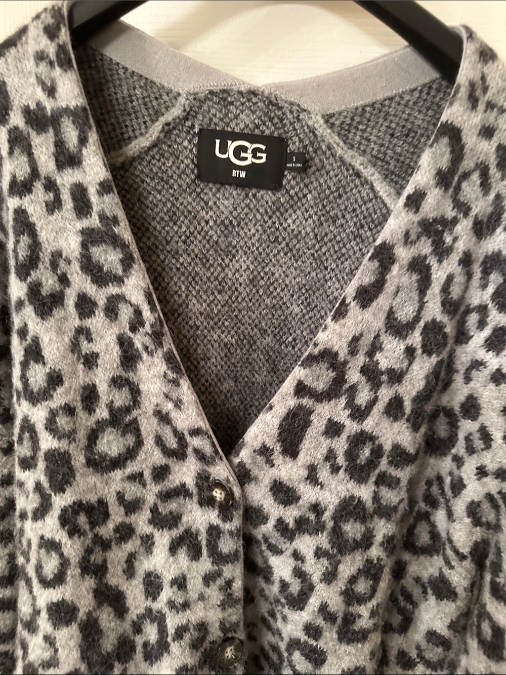 UGG Gray Leopard-Print Button Cardigan - Picture 3 of 3